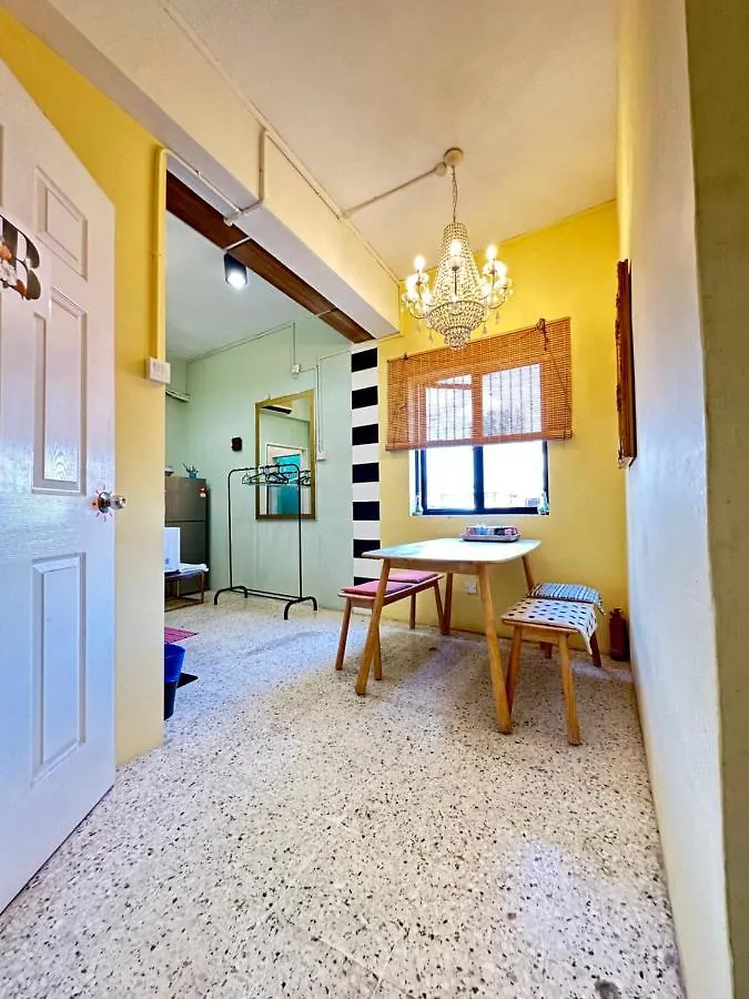 Mac Inn 94 George Town Guest house